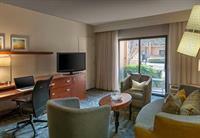 Courtyard By Marriott Atlanta Marietta Windy Hill Hotel Exterior foto